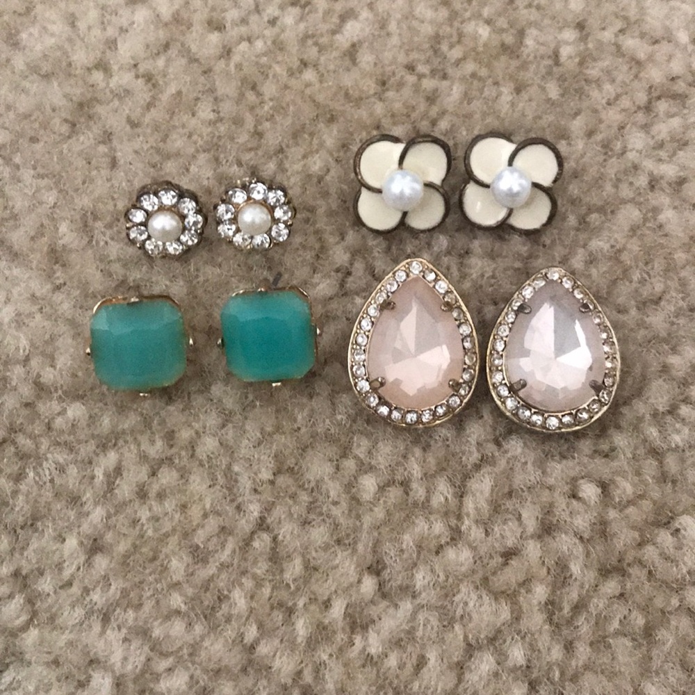 4 pairs of earrings from Francesca’s.